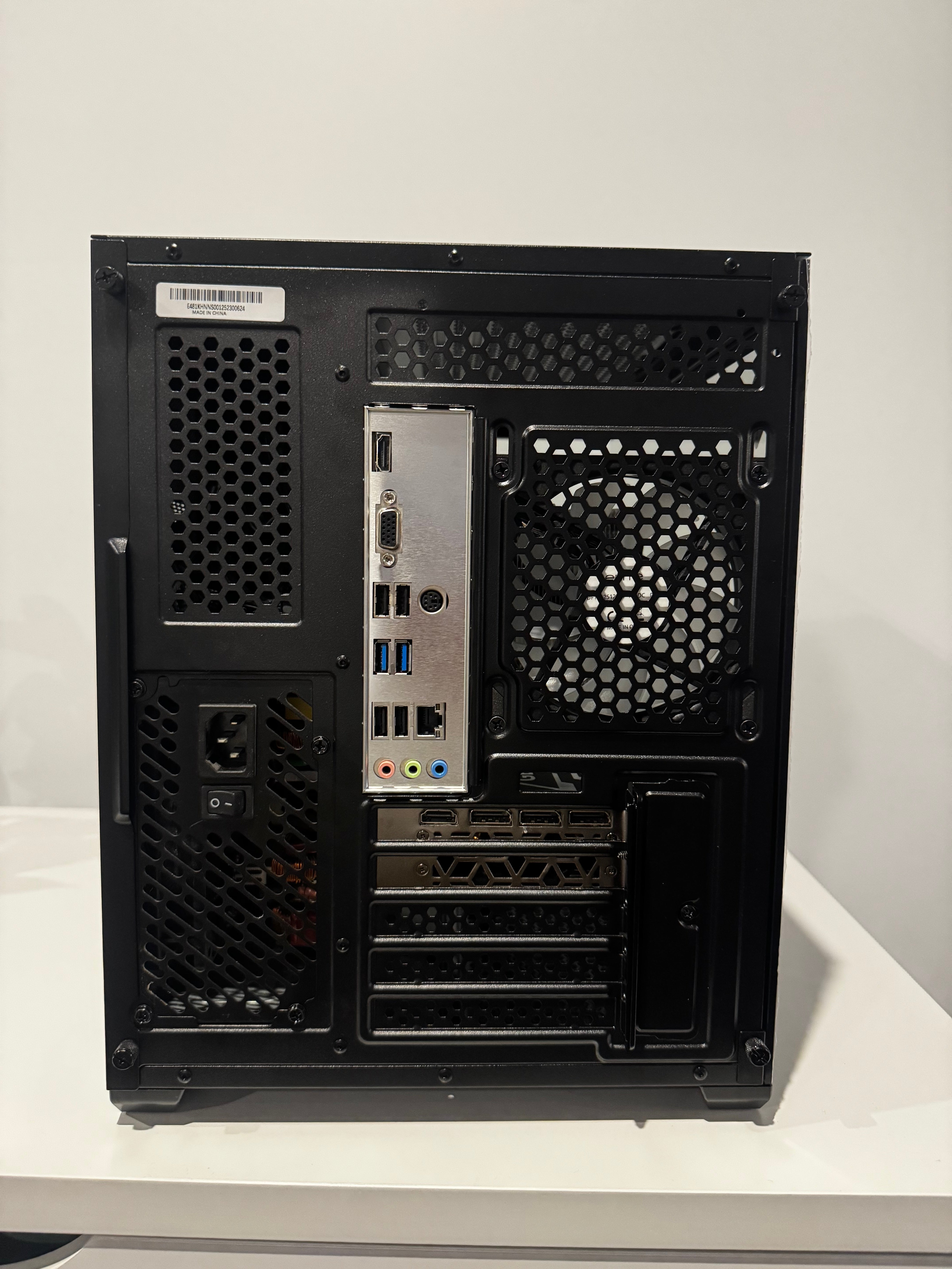 4060 ti 8gb | i5 12400f | 32gb ram | 500gb | Win 11