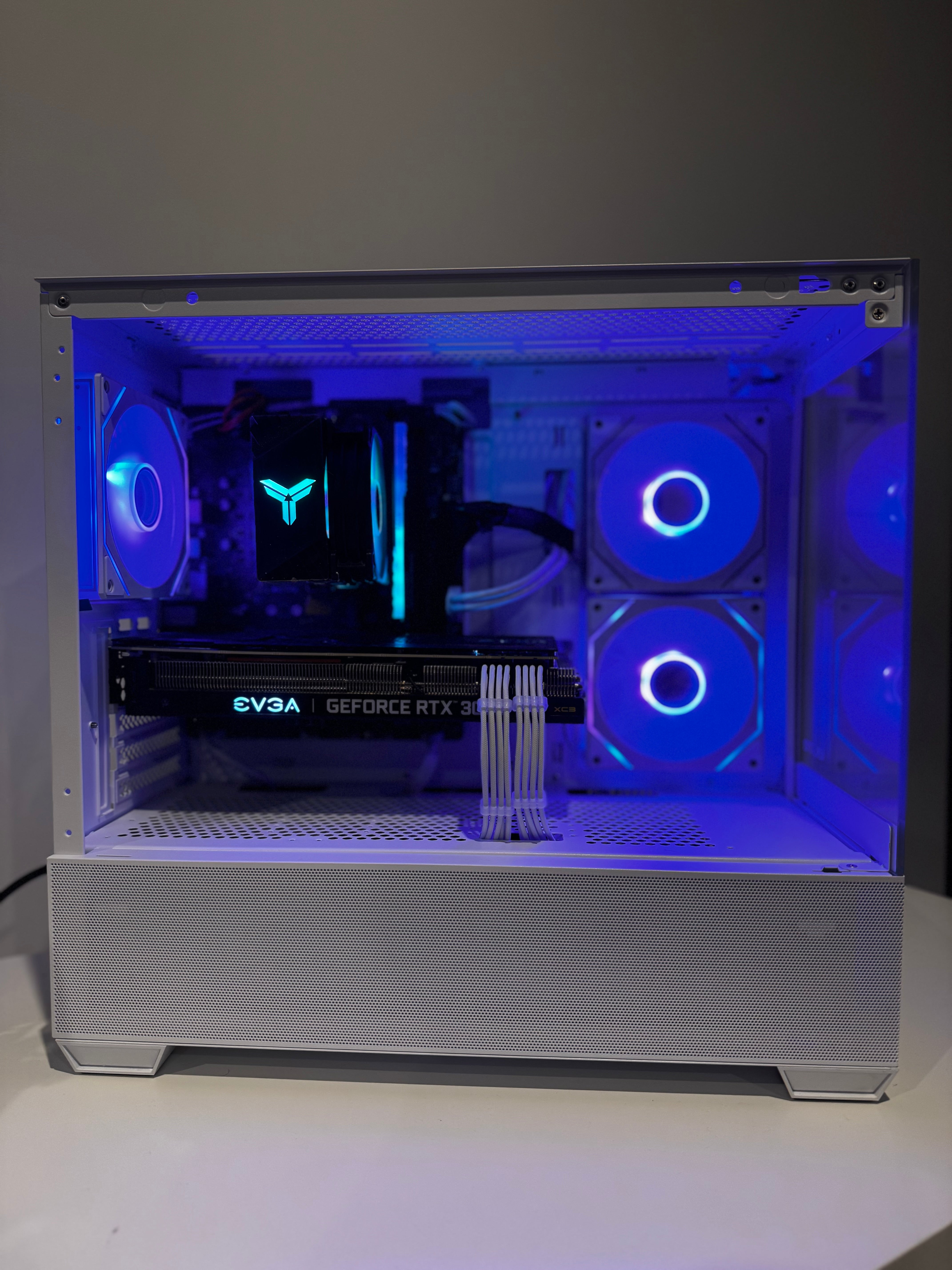 3080 10gb | i5 13400f | 32gb ram | 500gb | Win 11