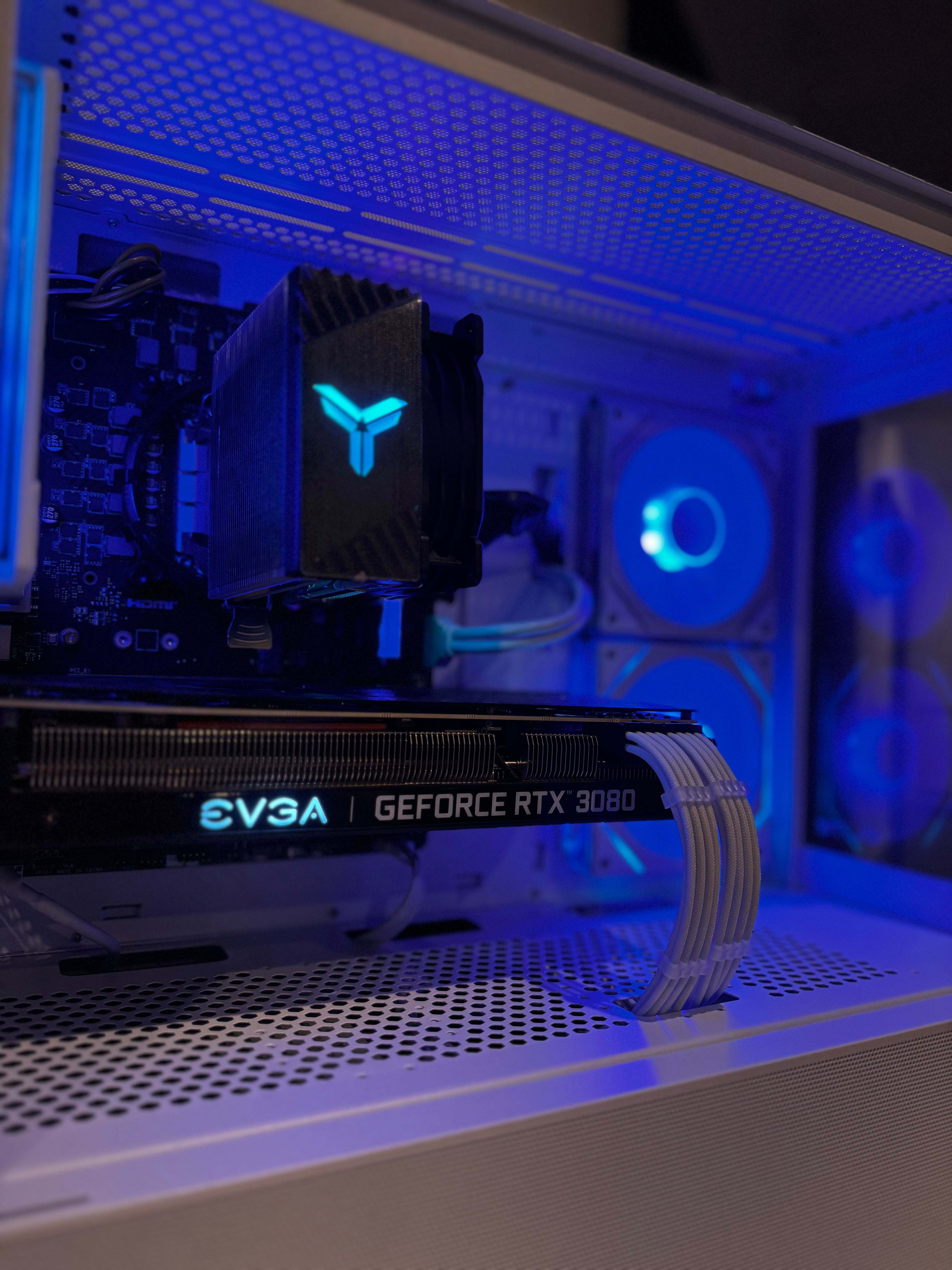 3080 10gb | i5 13400f | 32gb ram | 500gb | Win 11