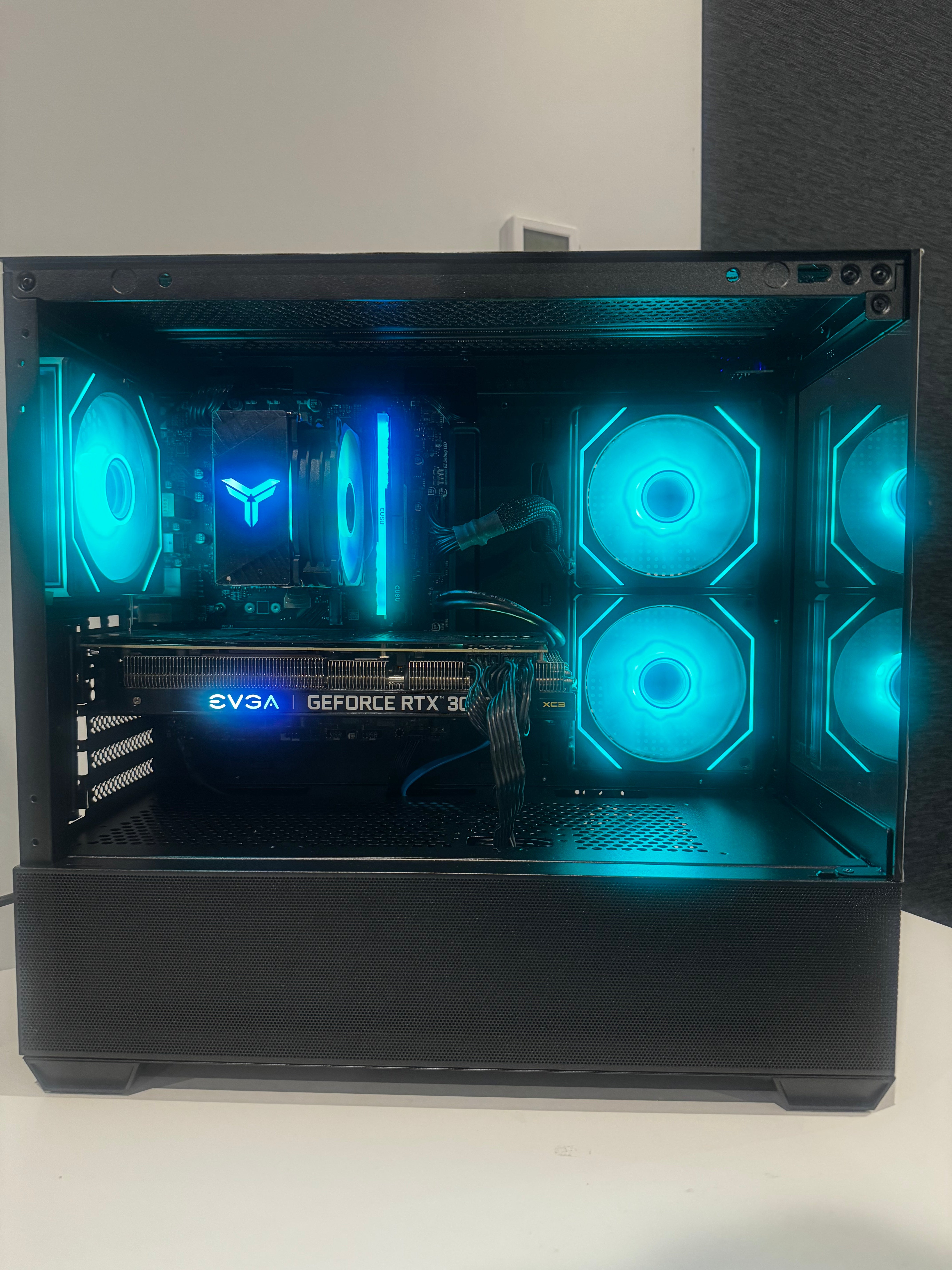 3080 10gb | i5 13400f | 32gb ram | 500gb | Win 11